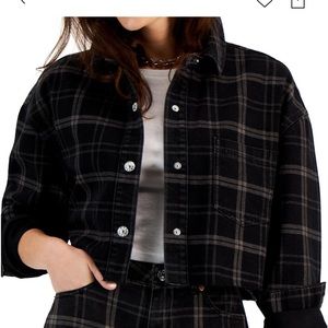 NWT by Gemma Rae - JR- XL  Jean material cropped jacket w/snap buttons